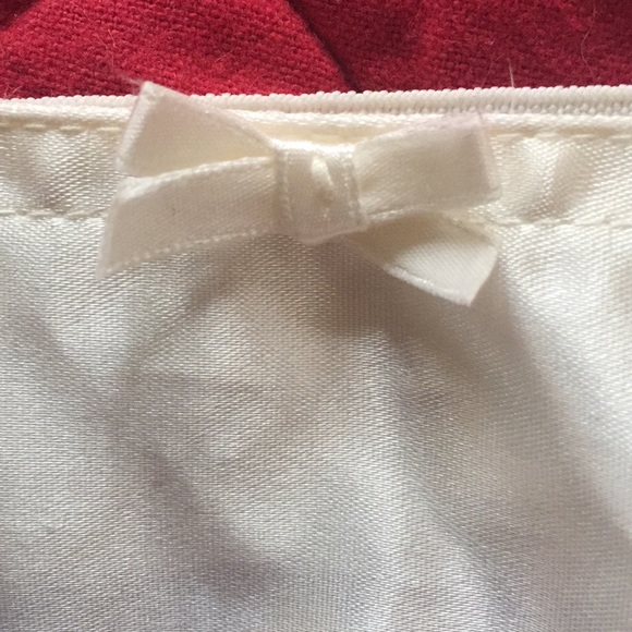 Vintage Garter Belt from 1990 - Picture 2 of 7